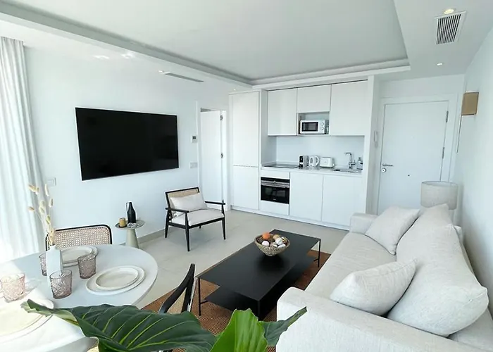 Laviu 1b By Croma Apartment